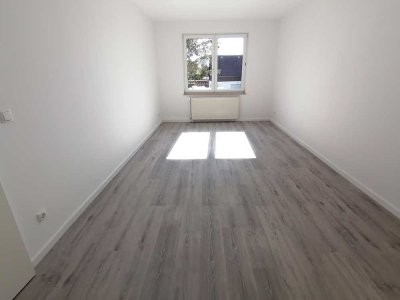 Bald verfügbar!!! Ländliche 4 Raum Wohnung in Elmenhorst