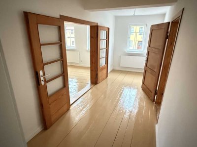 Lobeda Altstadt (Nähe Klinikum) elegante 2,5-Raum Wohnung