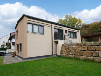 Nicht von der Stange - Außergewöhnliches Wohnhaus in Bischberg / Trosdorf