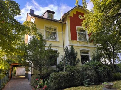 Jugendstil Villa mit Potential!