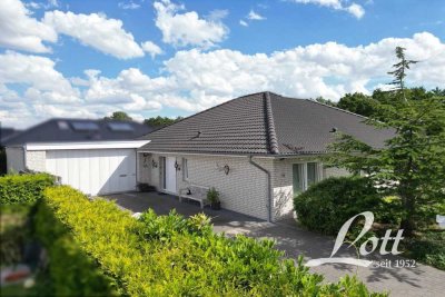 +Erstklassiger Bungalow mit wohnmobilgeeigneter Garage in attraktiver Siedlungslage in Augustfehn!+