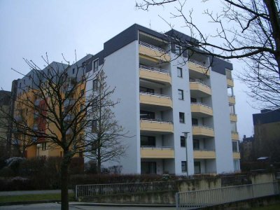 Großzügige, warme 1-Zimmer-Wohnung,