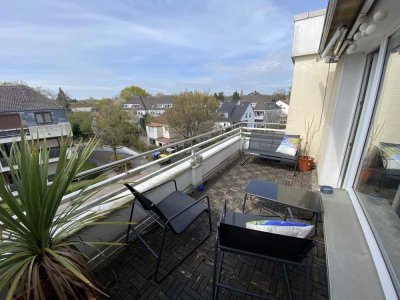 Waldheim! Wohnen wie im Penthouse. Helle und großzügige 2 Zimmerwohnung mit 3 Ballkonen...