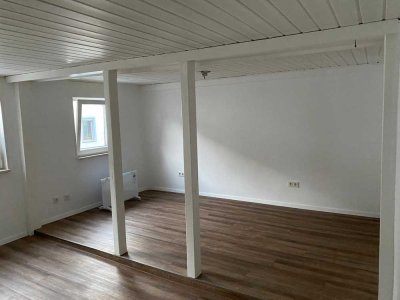 Modernisierte Altbauwohnung im Herzen von Wöschbach