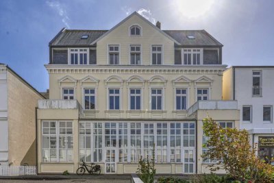 Helle Erdgeschosswohnung in Strand- und Innenstadtnähe