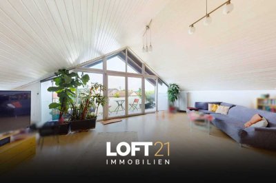 ** Charmante 3-Zimmer-Dachgeschosswohnung mit Studio-Flair und großem Balkon – Garage inklusive! **