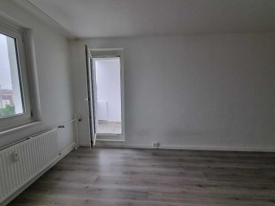Zeit zum Toben, Lachen, Spielen-Ihre neue Familienwohnung mit Balkon