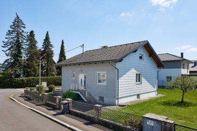 Heimeliges Haus mit tollem Garten! - Besichtigungstermine finden am 14.07.2025 statt!