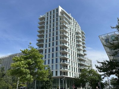 Lichtdurchflutetes, luxuriöses Drei-Zimmer-Apartment im Strandhaus mit Blick auf die Elbphilharmonie