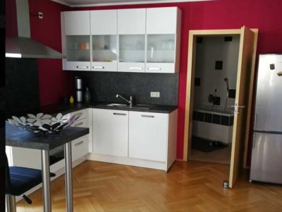 Schöne, helle Maisonette-Wohnung in zentraler Lage in Alfter-Oedekoven 83 m2