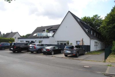 Eigentumswohnung mit Hauscharakter -  große Terrasse & barrierearmer Eingang