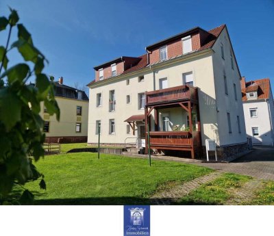 Vollvermietetes Mehrfamilienhaus im Altbau-Stil mit großer Gartenfläche in ruhiger Seitenstraße!