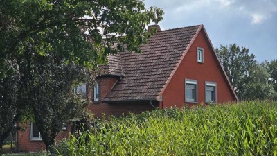 3 Wohneinheiten als Top Kapitalanlage mit 6,7 % Rendite! Garage und Stellplatz für jede Wohnung.