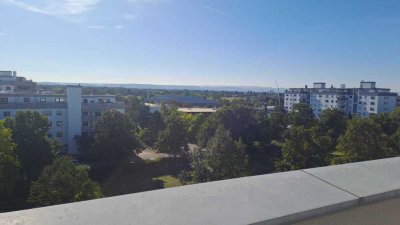 Helle 2-Zimmer Penthouse-Wohnung mit Balkon in Karlsruhe-Neureut