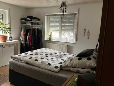 Schöne und gepflegte 2-Zimmer-Souterrain-Wohnung in Hechingen
