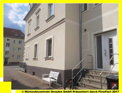 Schön sanierte 2-Raumwohnung mit offener Küche in Pieschen !!!