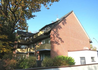 Großzügige 3 Zimmerwohnung mit Balkon