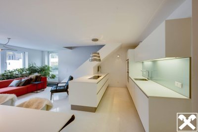 Design, Licht &amp; Raumgefühl – Maisonette für Anspruchsvolle in Sieglanger