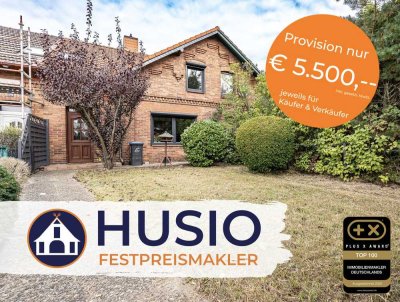 Charmantes Mittelreihenhaus mit Doppelgarage, Innenhof und großem Grundstück in zentraler Wohnlage