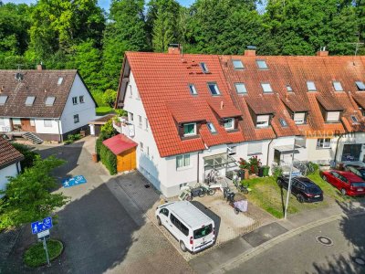 IMMORath.de - Einzigartiges Reihenendhaus mit zwei separaten Wohneinheiten