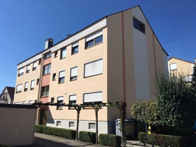 hübsche 3 Zimmer DG-Wohnung TOP ZUSTAND