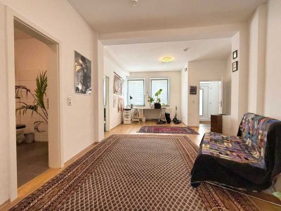 Leben im Bremer Zentrum: Sanierte 2-Zimmer-Wohnung