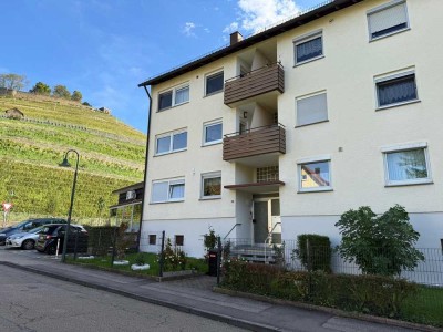 Erstbezug nach Renovierung. Geschmackvolle 4-Zimmer Wohnung.