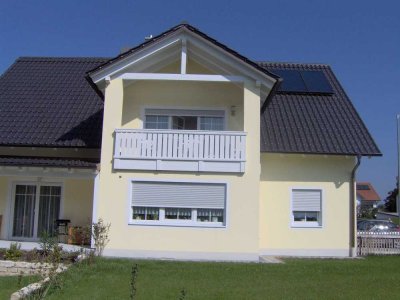 Schön helle, ruhige 2-Zimmer Wohnung