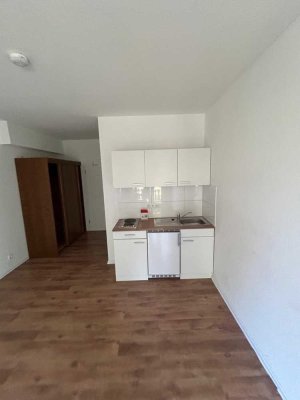 Gemütliche 1-Zimmer-Wohnung mit Einbauküche und Stellplatz in Horn-Bad Meinberg - Sofort verfügbar!