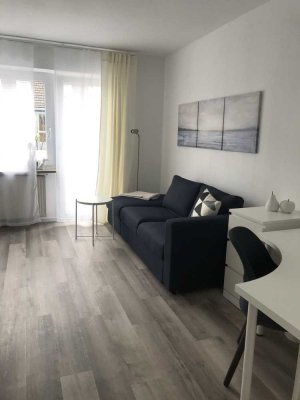 Schönes Single-Appartement direkt an der U2 Milbertshofen, München