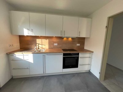 Ansprechende und modernisierte 3-Zimmer-Hochparterre-Wohnung mit EBK in Bad Füssing / Würding