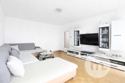 Hoch hinaus �✨ Wohnen über den Dächern mit Weitblick – 7. OG, Loggia & Top-Lage