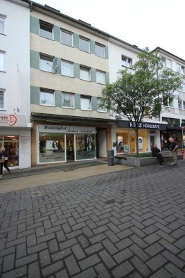 Helle, renovierte 3-Zimmerwohnung mit neuwertiger Einbauküche