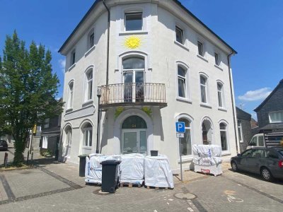 in Sanierung befindliches Mehrfamilienhaus mit 6 WE in Burscheid