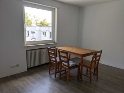 Helles freundliches Appartement mit Balkon in grüner Wohnanlage in Aachen zu vermieten