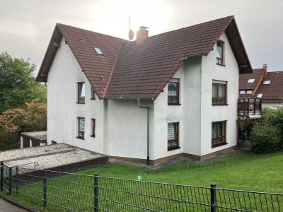 Attraktive und gepflegte 5-Raum-EG-Wohnung mit Einbauküche in Kreuztal