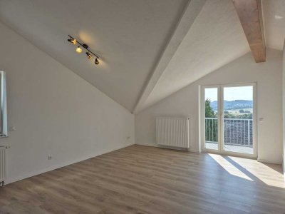 DG Wohnung in Lahnau, gute Wohnlage, Erstbezug nach Sanierung