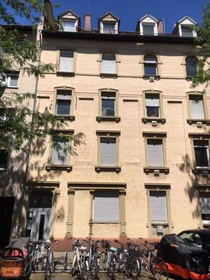 WG-geeignete 3-Zimmer Wohnung ideale Kapitalanlage - Abschreibung in Höhe von 5,56 % möglich