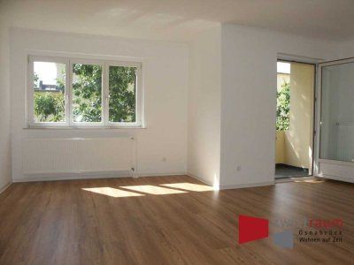 Kornstraße, frisch renovierte 3-ZKB-Wohnung mit Balkon, ideal auch für eine 2er WG geeignet.