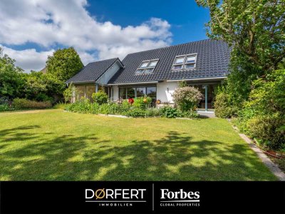 Modernes Leben trifft Natur: Traumhaus in Henstedt-Ulzburg auf dem Rhen