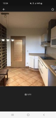 Biete schöne 2 Raum Wohnung mit Einbauküche ab Oktober an