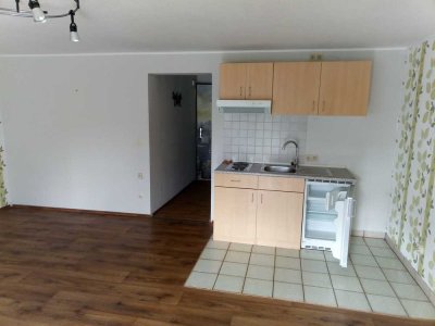 Geschmackvolle, gepflegte 1-Zimmer-Keller, Souterrain-Wohnung in Nordrhein-Westfalen - Kerpen