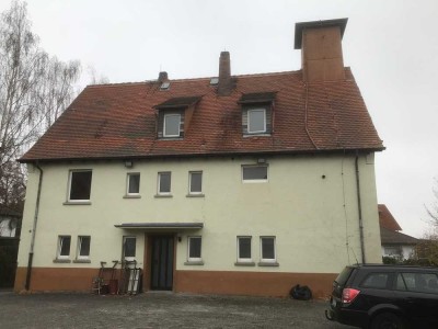 Geräumiges, günstiges, ehemaliges Feuerwehrgebäude