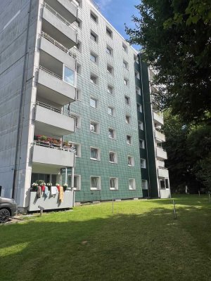 Gepflegte 2-Zimmerwohnung mit Balkon am Rand von Ronsdorf