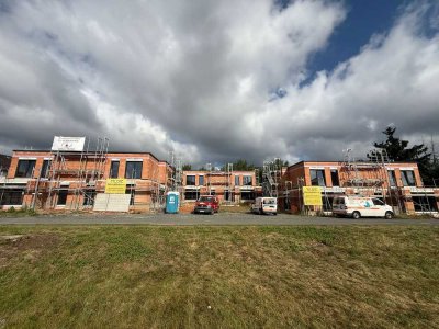 + Moderne Doppelhaushälfte, Ihr neues Zuhause mit ca. 140m² Wfl. +