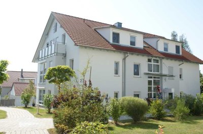 Behagliches Wohnen in heller 3-Zimmer EG-Wohnung, top Wohnlage in Herrenberg