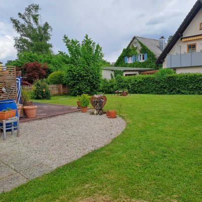 Für GARTENLIEBHABER: Sonnige 2-Zimmer-EG-Wohnung mit TG
