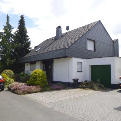 Gut zugeschnittenes 6,5-Raum-Einfamilienhaus mit gehobener Innenausstattung in Euskirchen