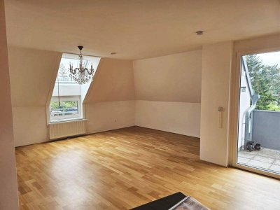 Wiener Neustadt – 2 Zimmerwohnung mit Loggia - Nähe Universitätsklinikum Wr. Neustadt - befristet auf 3 Jahre mit der Option auf Verlängerung