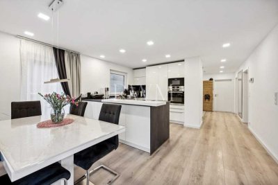 Familienfreundliches Einfamilienhaus mit genehmigter Gewerbefläche in ruhiger Lage